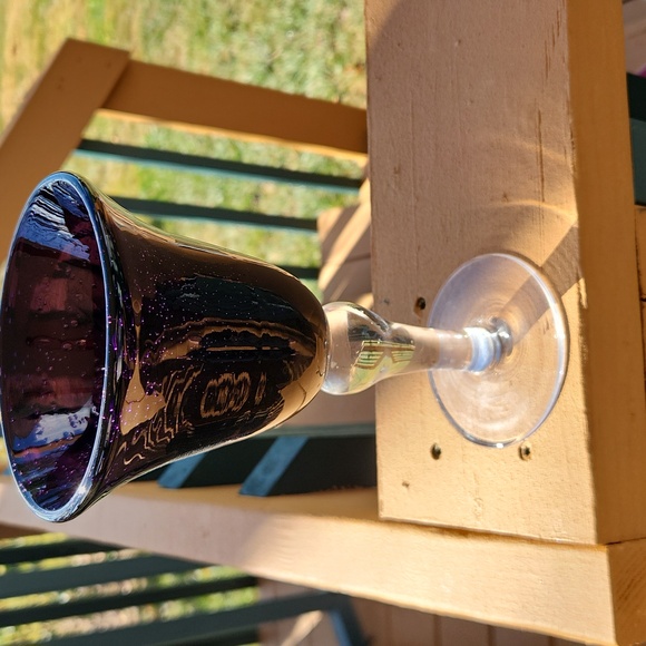 Art land Iris Handblown Purple Bubble Seeded Stem Glass GUC - Picture 3 of 4